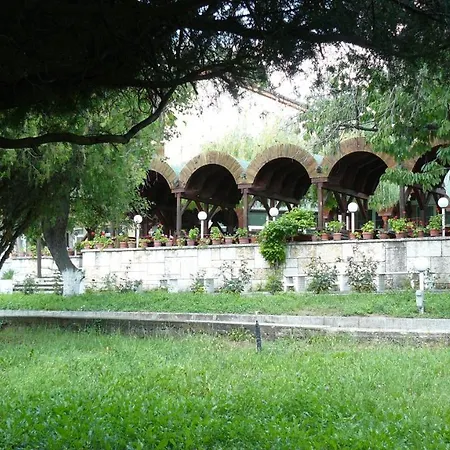 Отель Briz 3 - Free Parking Варна